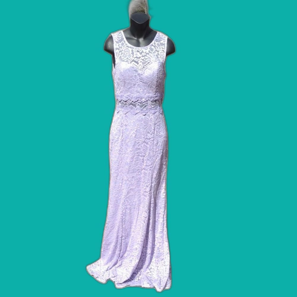 A. Byer Floor Length Sparkly Lace Light Purple Sleeveless Dress Size 9